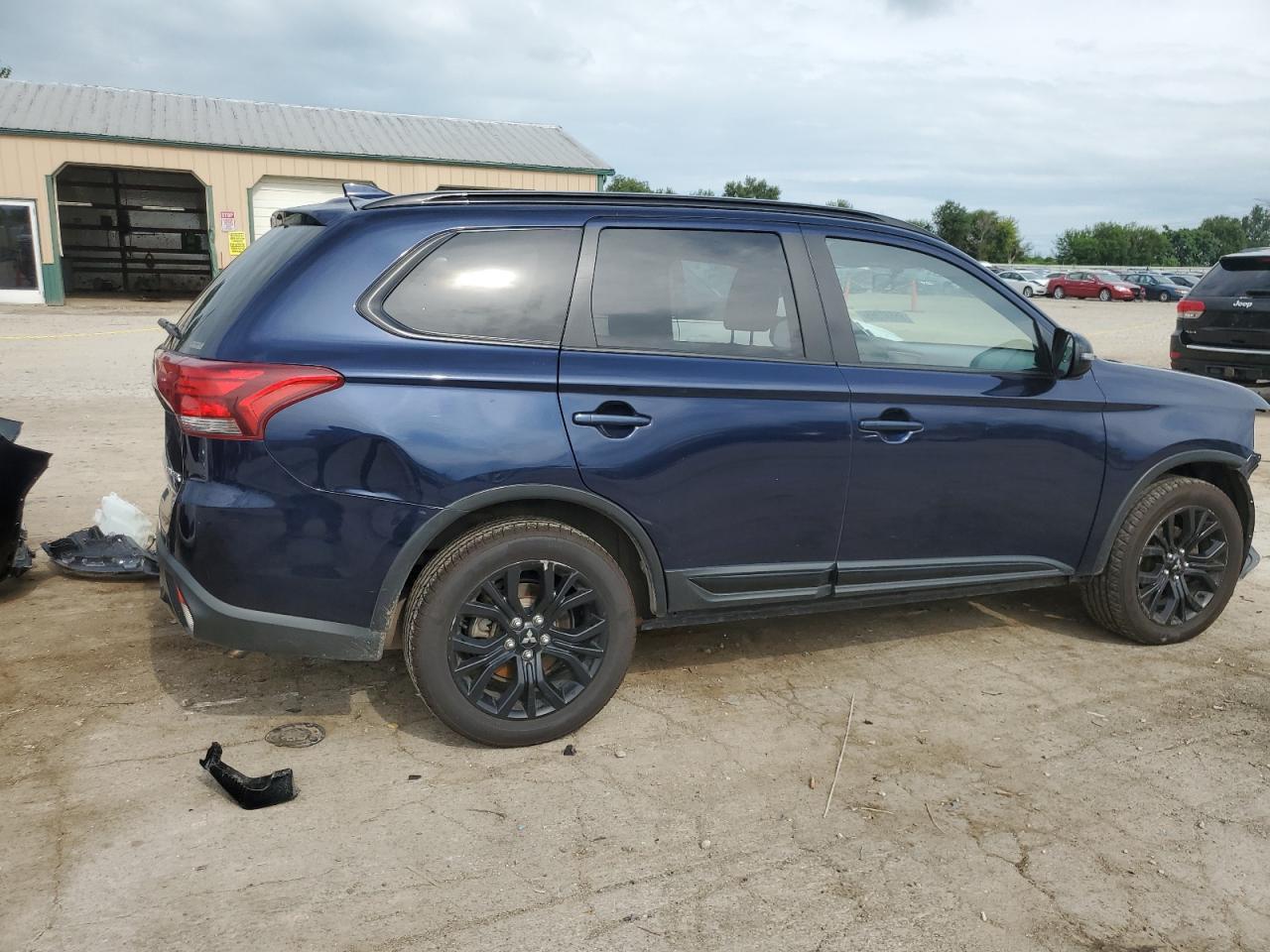2018 Mitsubishi Outlander Se - Фото 3