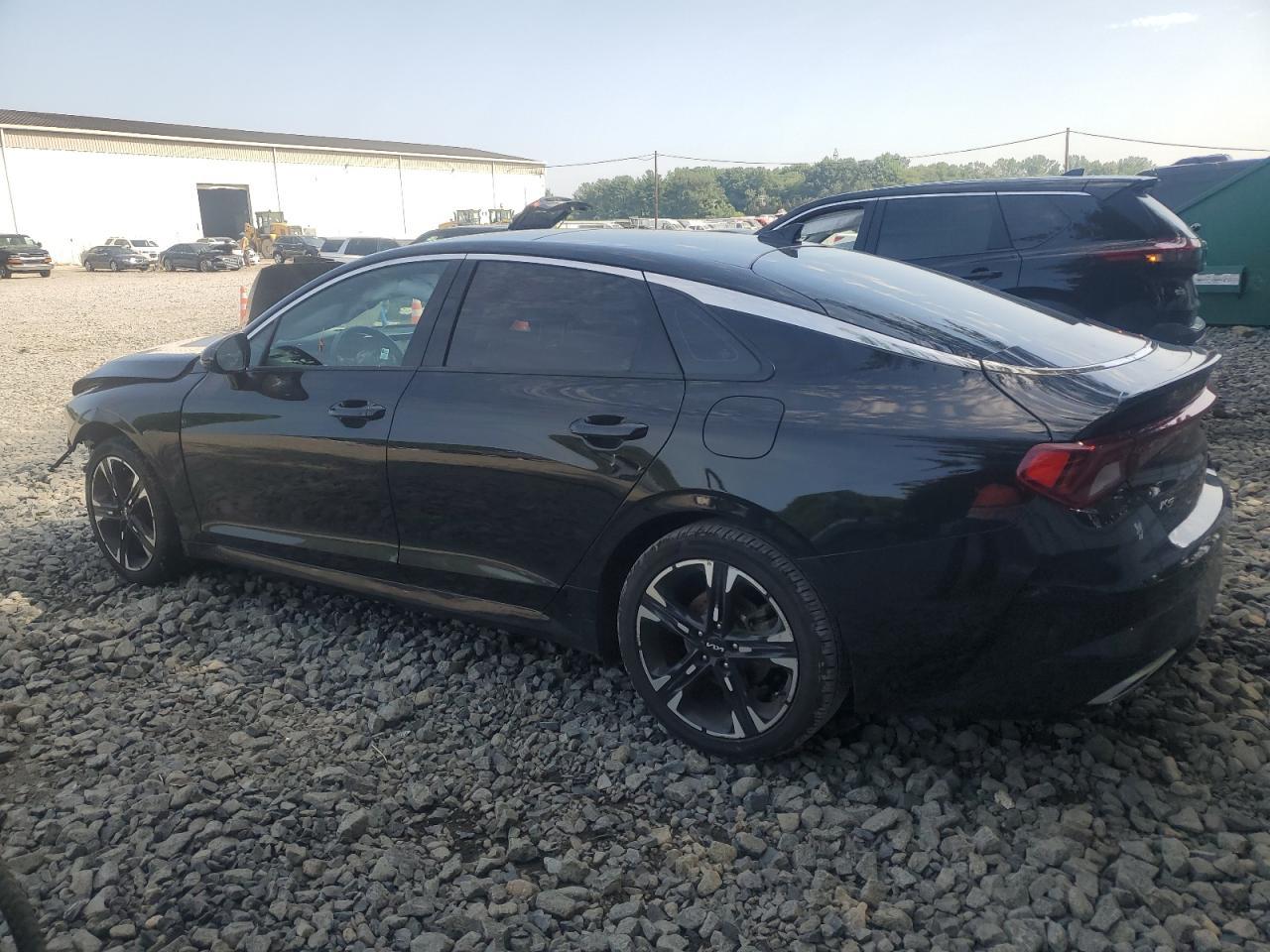 2022 Kia K5 Gt Line - Image 2