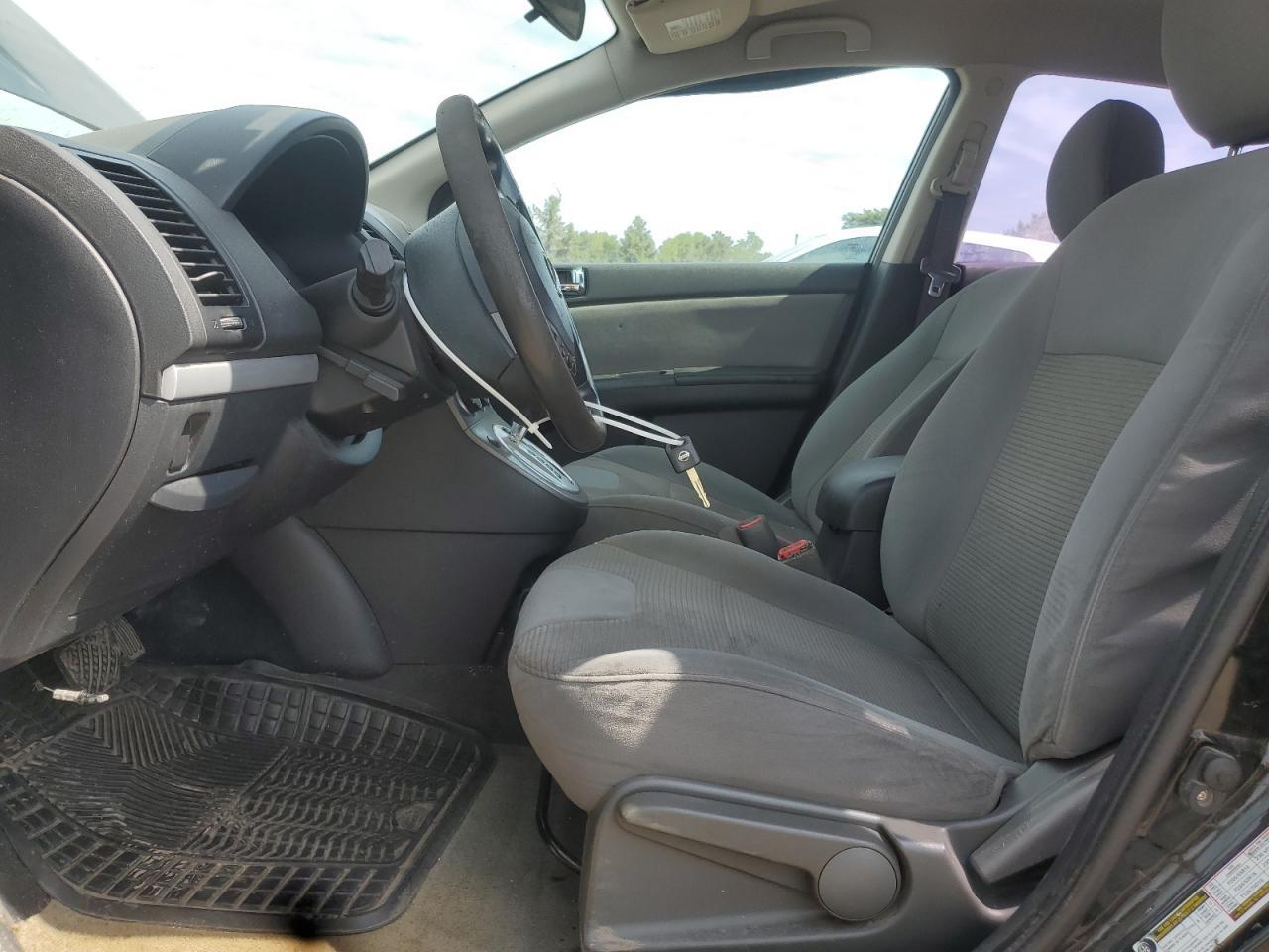 2010 Nissan Sentra 2.0 - Фото 7