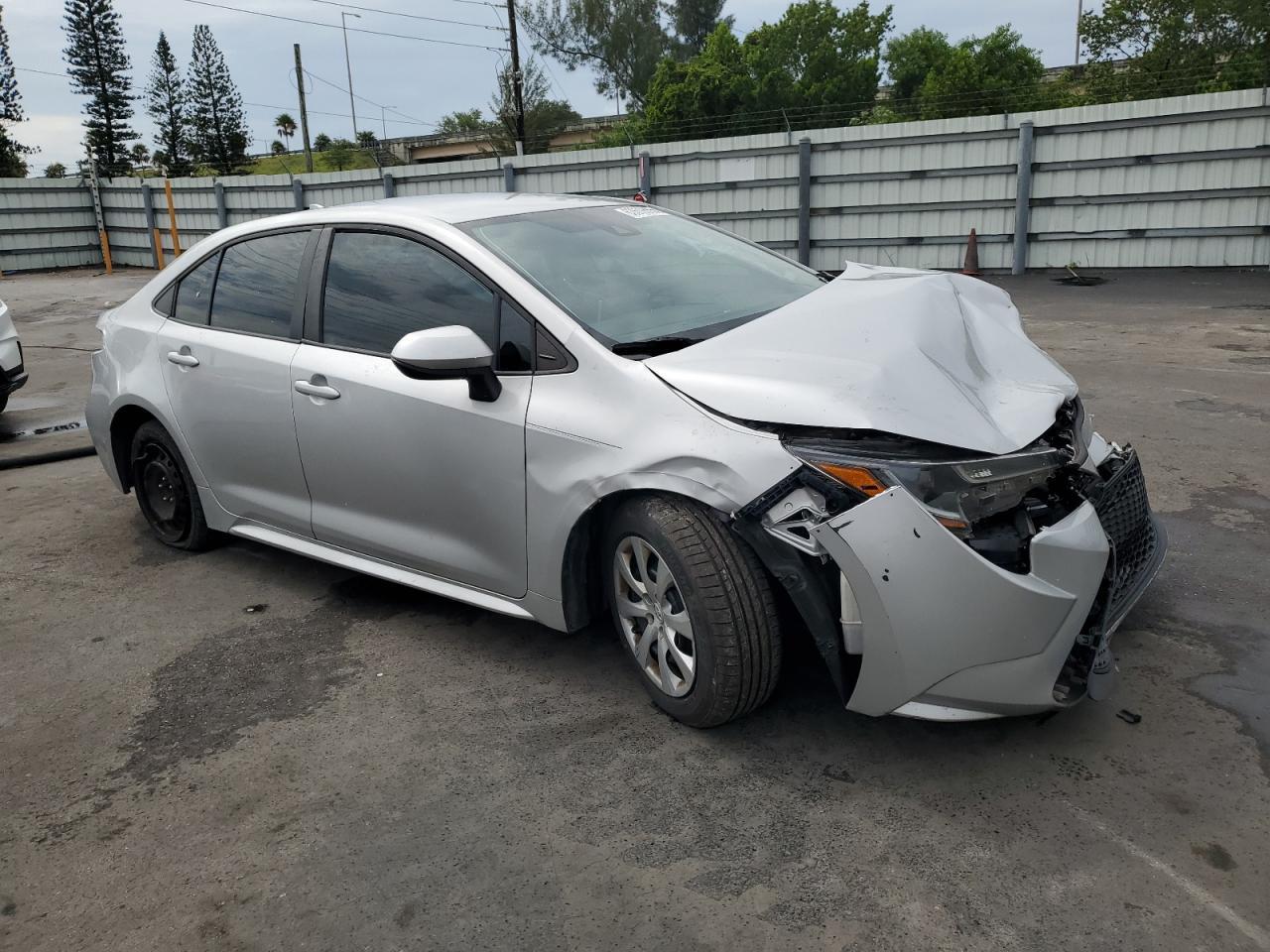 2020 Toyota Corolla Le - Фото 4