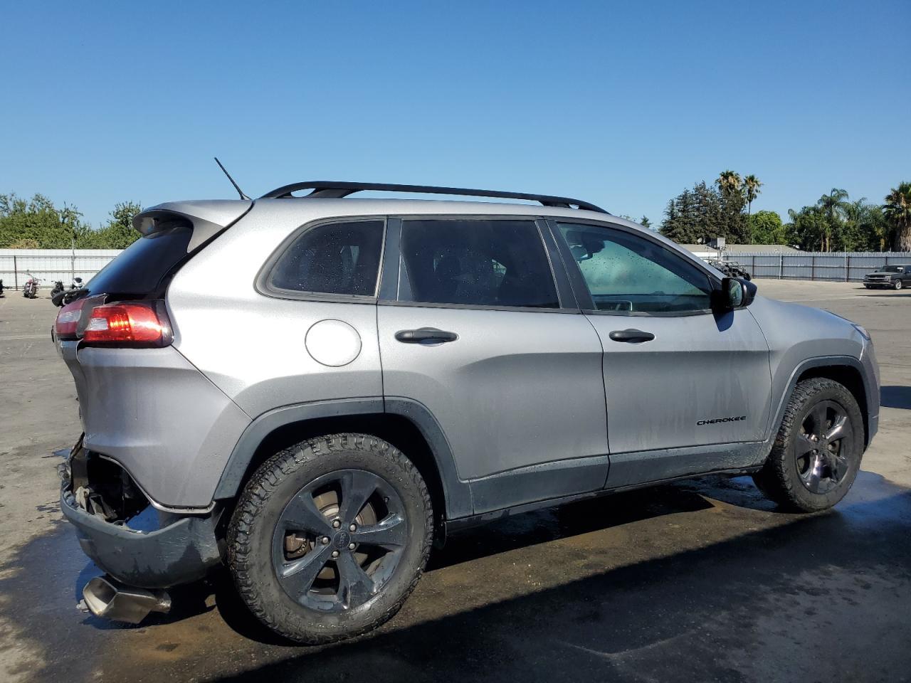 2017 Jeep Cherokee Sport - Фото 3