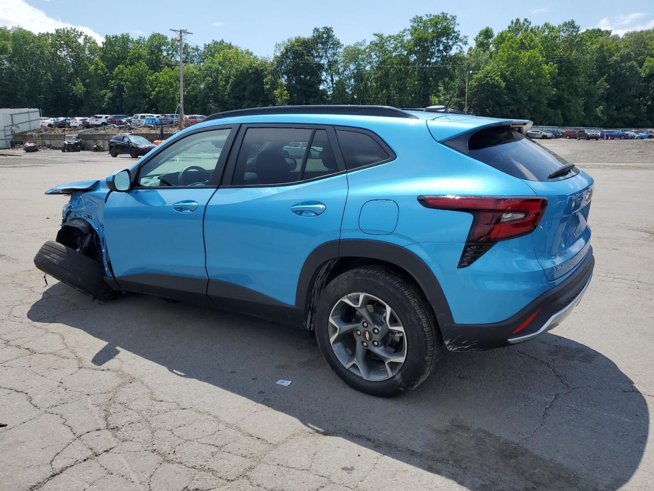 2025 Chevrolet Trax 1Lt - Фото 2
