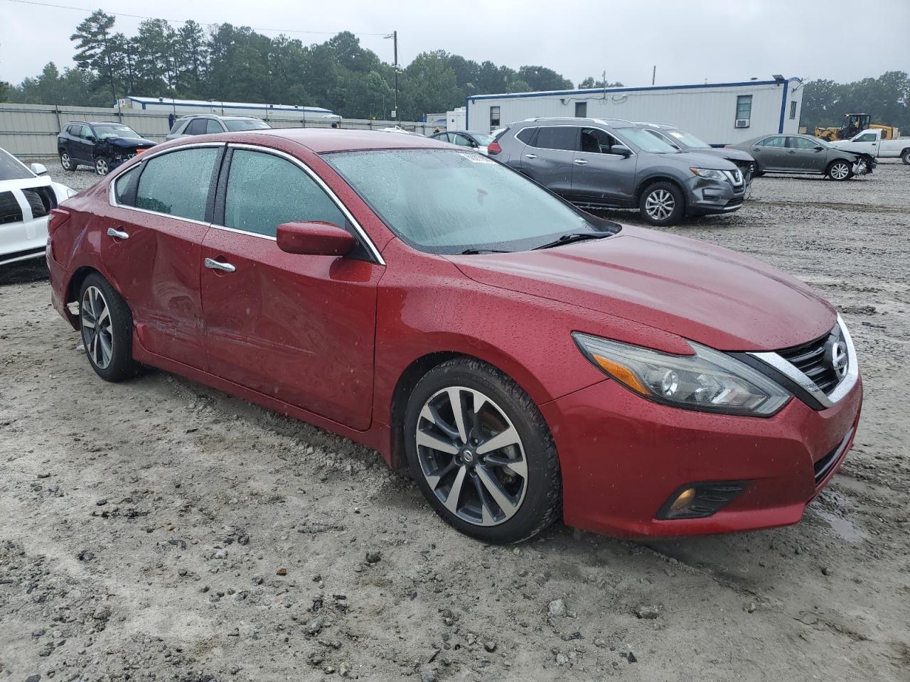 2017 Nissan Altima 2.5 - Image 4