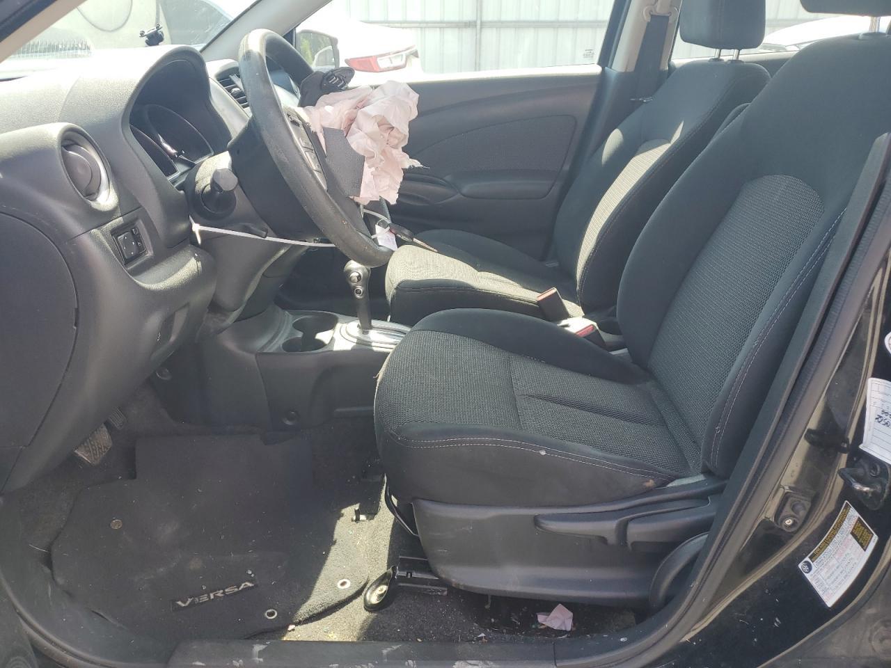 2016 Nissan Versa S - Фото 7