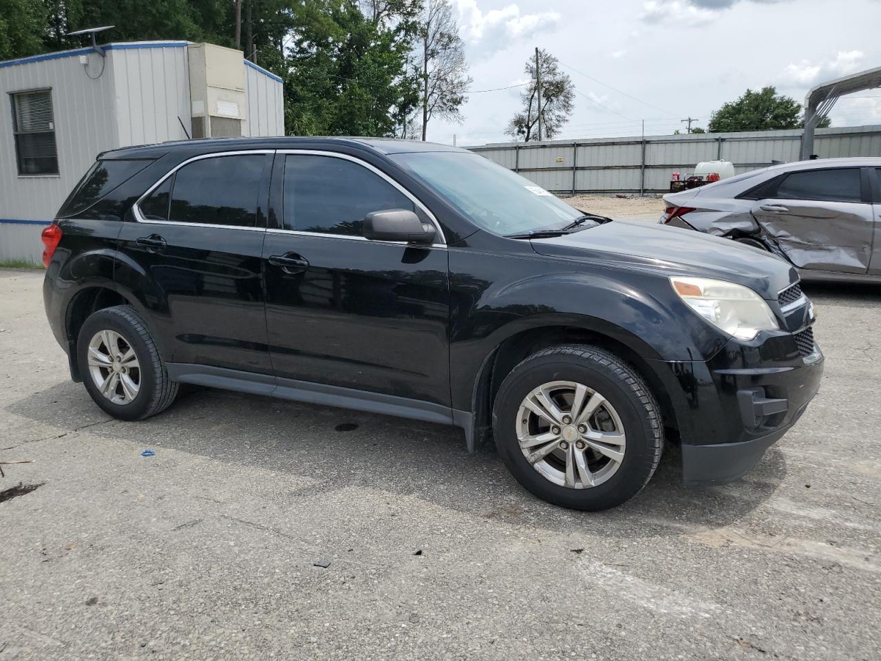 2015 Chevrolet Equinox Ls - Image 4