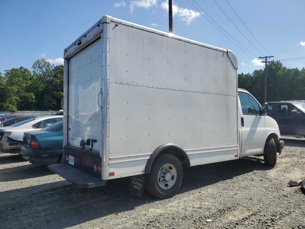 2021 Chevrolet Express G3500 - Фото 3