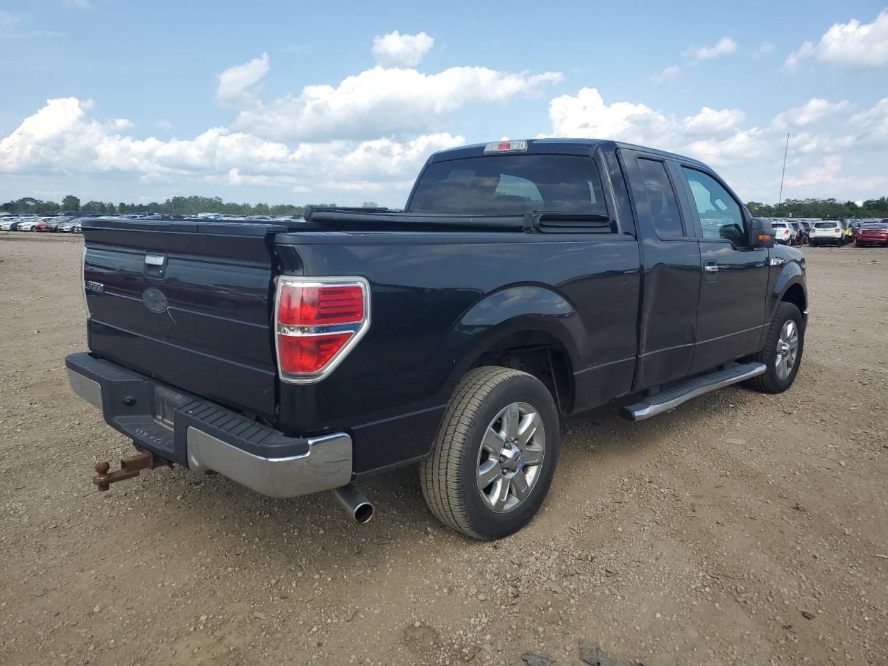2013 Ford F150 Super Cab - Image 3