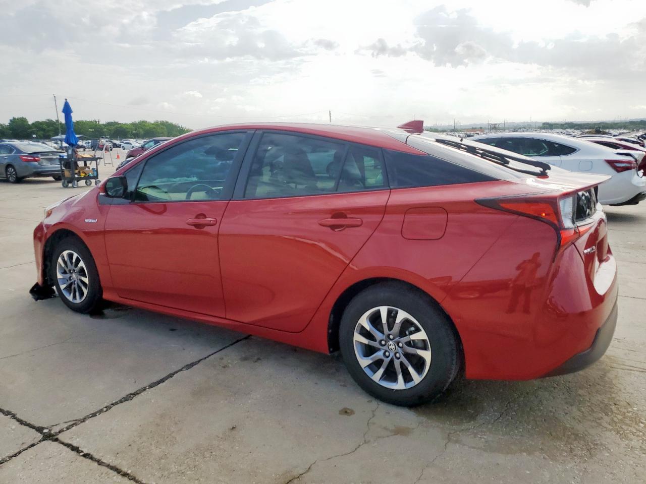 2019 Toyota Prius - Фото 2