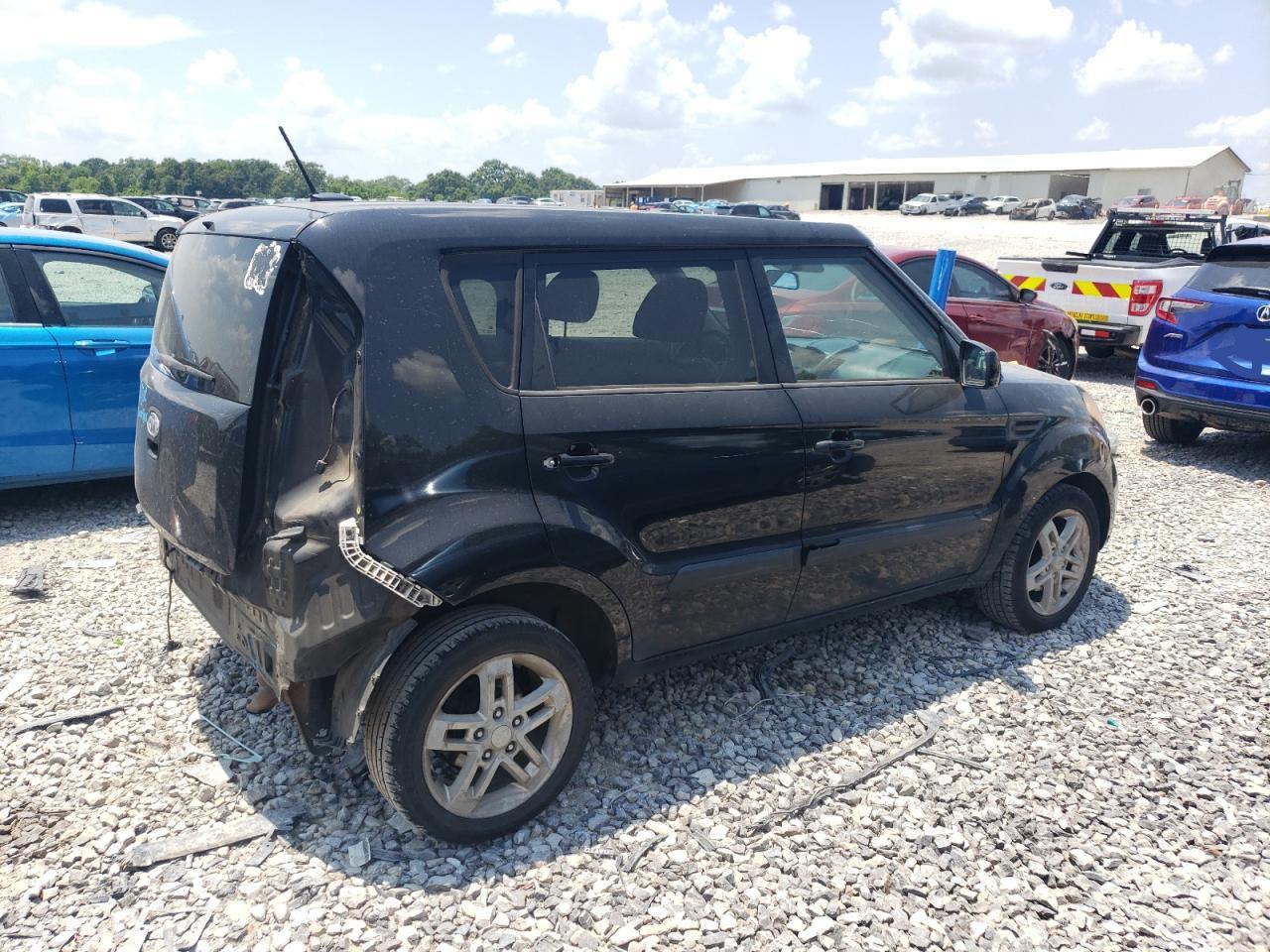 2011 Kia Soul + - Фото 3