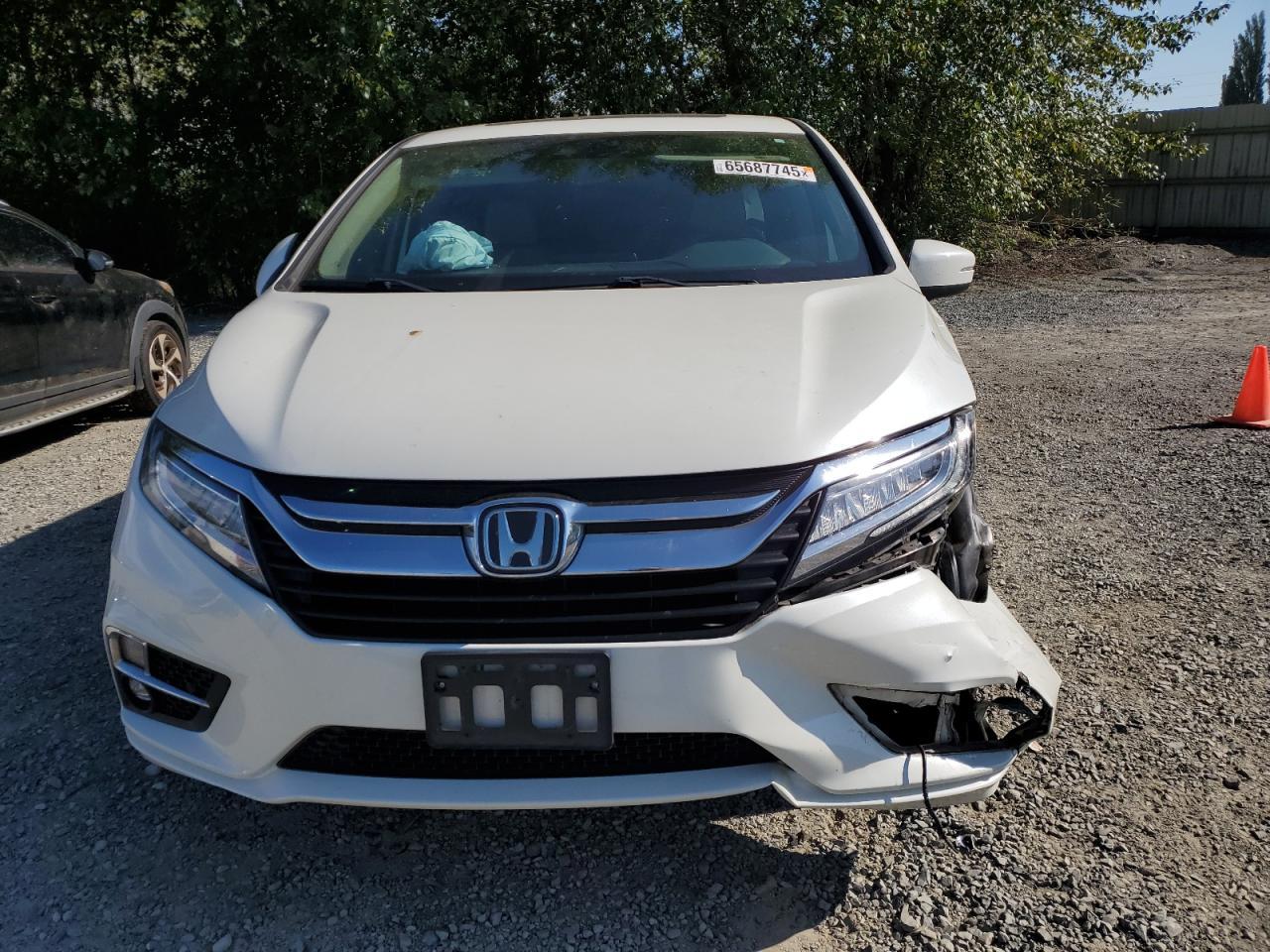 2019 Honda Odyssey Touring - Фото 5