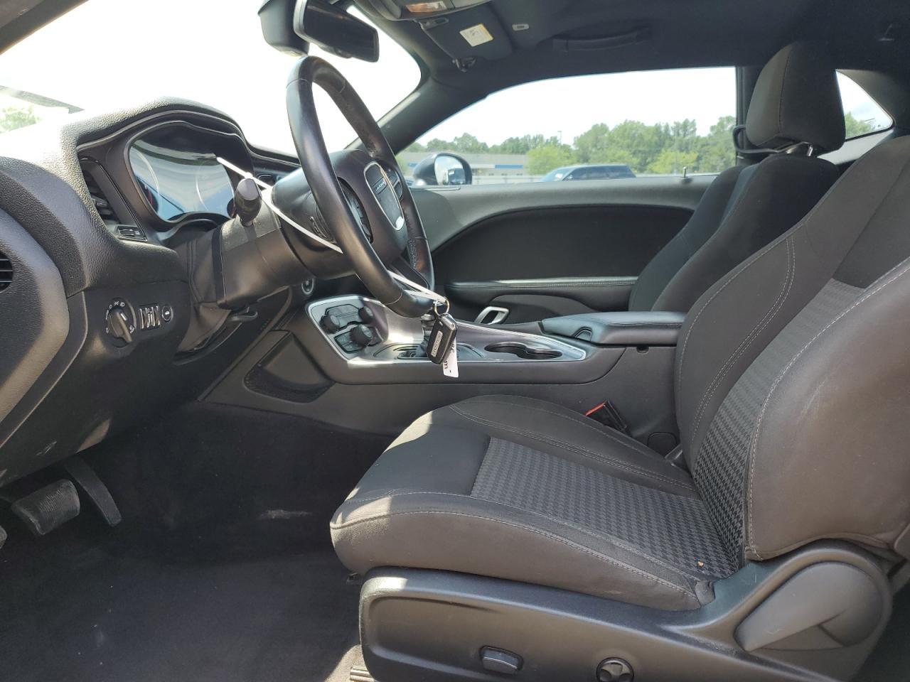 2017 Dodge Challenger R/T - Фото 7