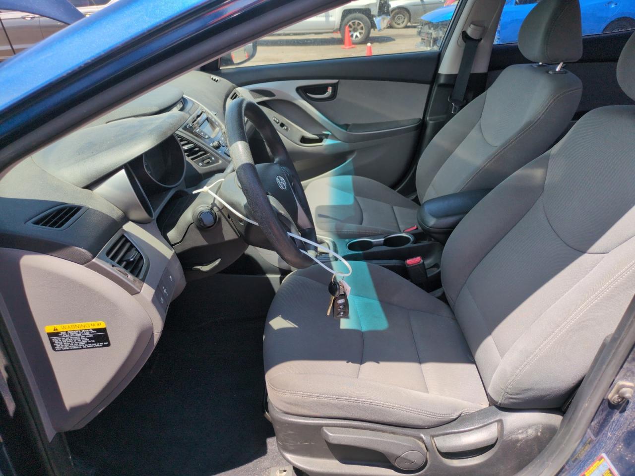 2016 Hyundai Elantra Se - Фото 7