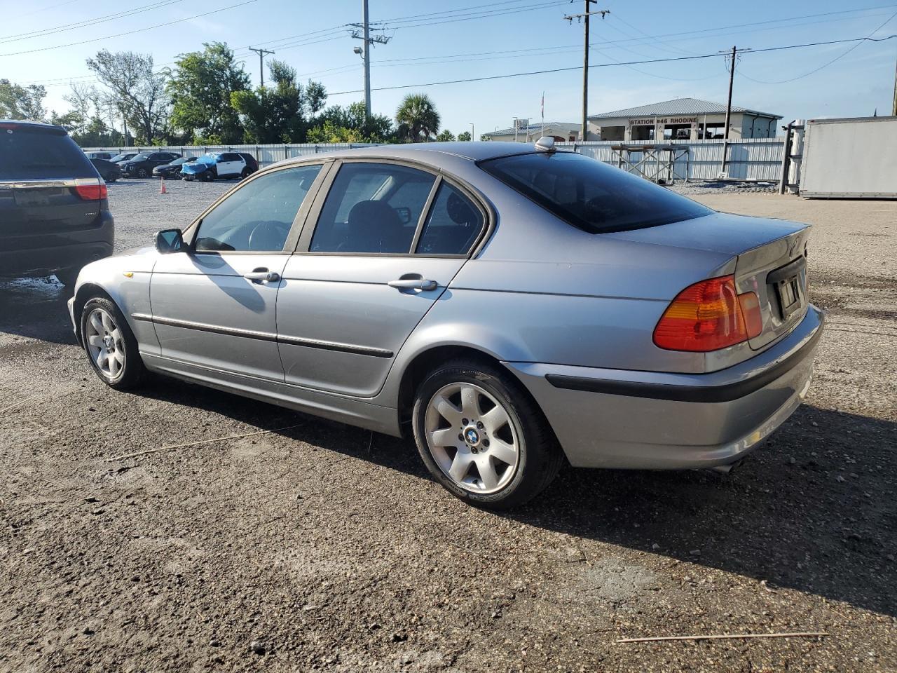 2004 BMW 325 I - Фото 2