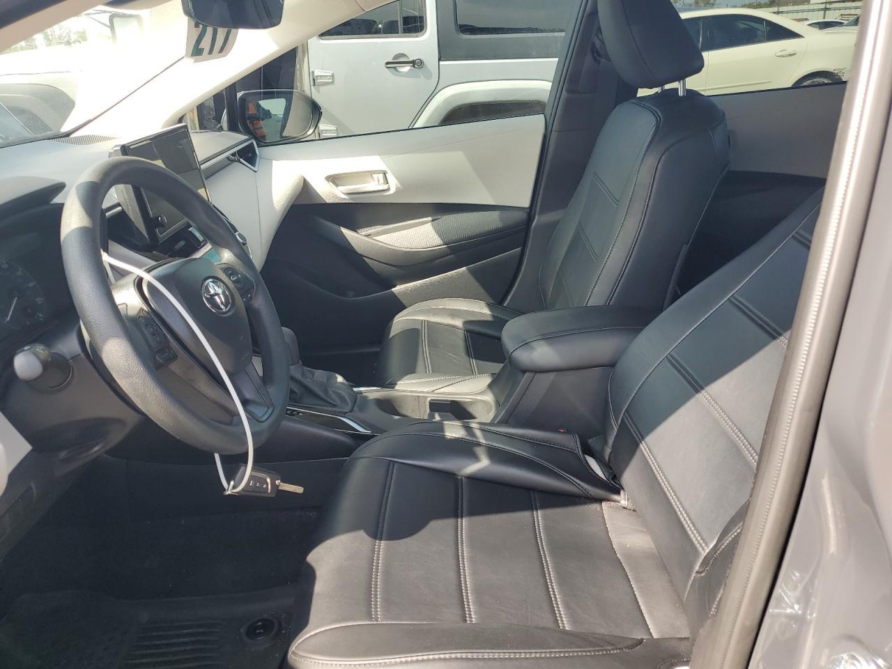 2025 Toyota Corolla Le - Фото 7