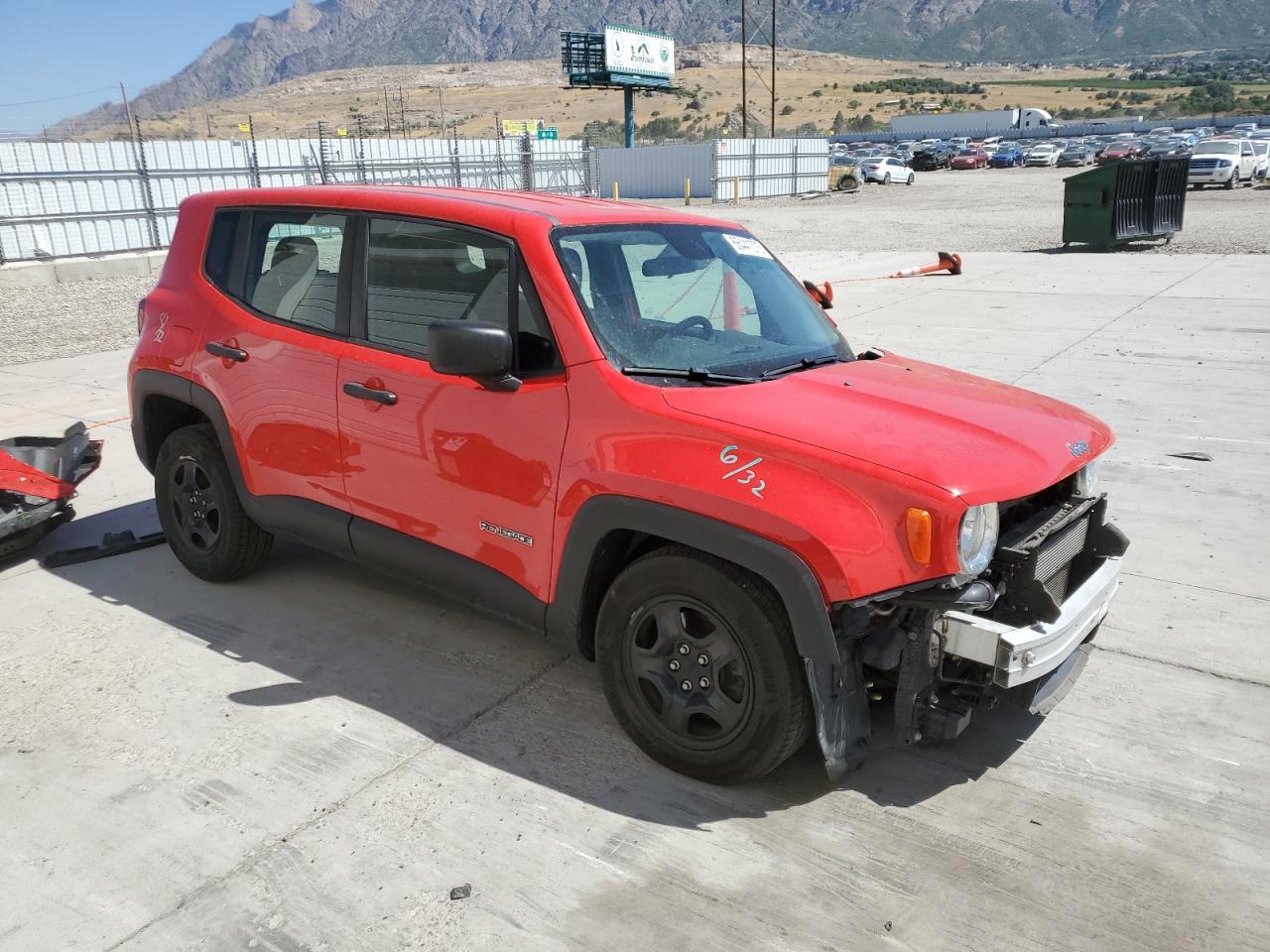 2017 Jeep Renegade Sport - Image 4