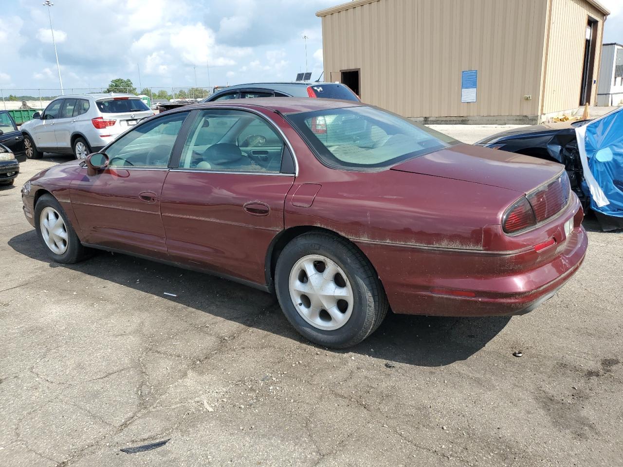 1999 Oldsmobile Aurora - Фото 2