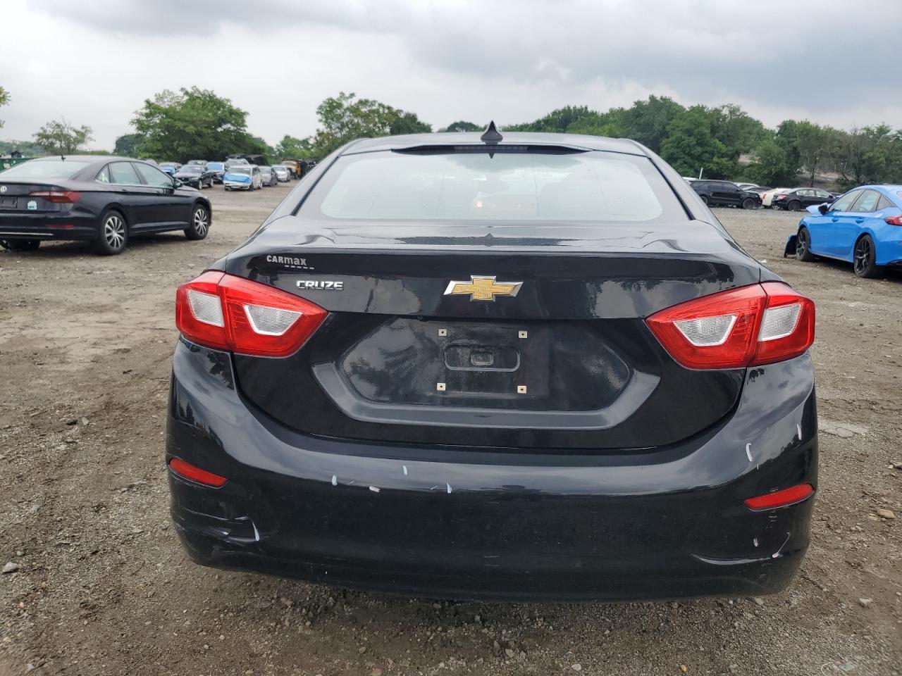 2017 Chevrolet Cruze Ls - Image 6