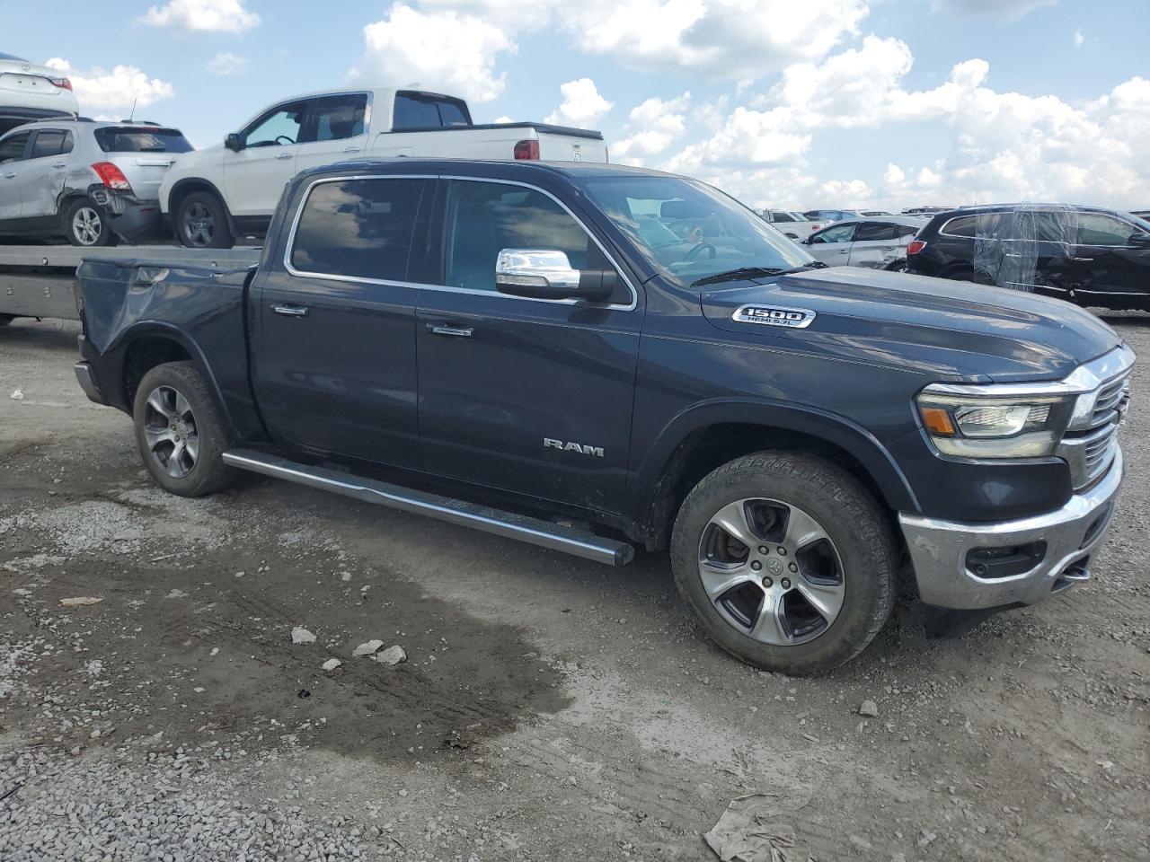 2019 Ram 1500 Laramie - Фото 4