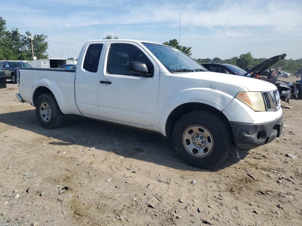2005 Nissan Frontier King Cab Xe - Фото 4