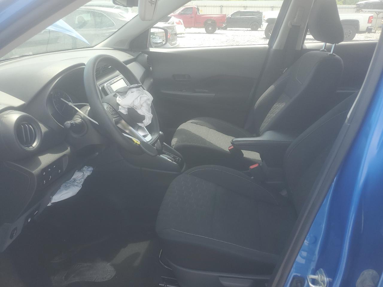 2022 Nissan Kicks S - Фото 7