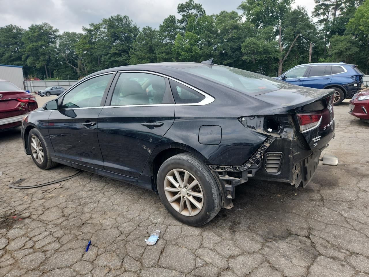 2019 Hyundai Sonata Se - Фото 2