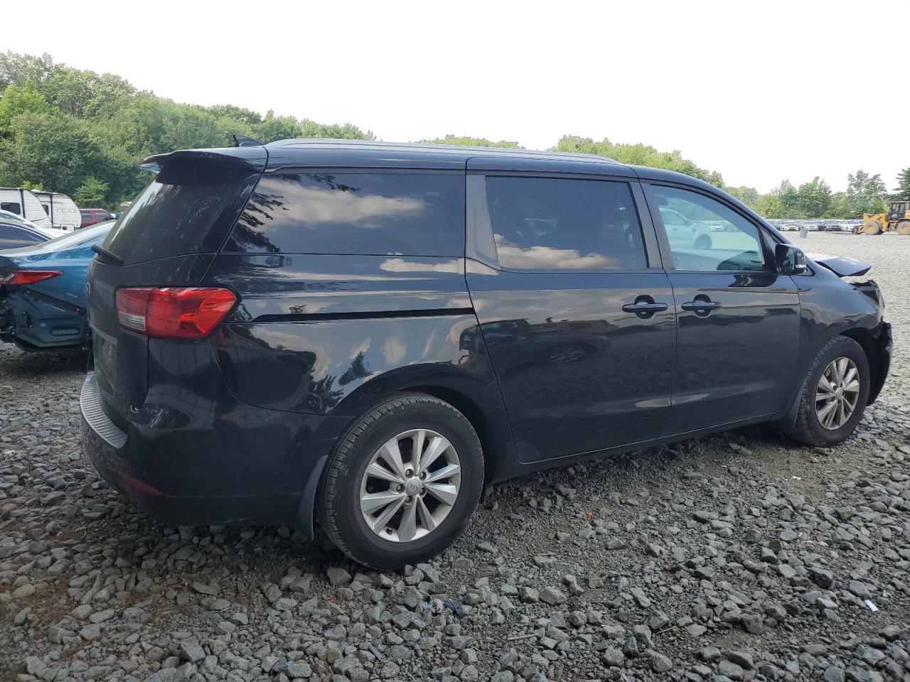 2018 Kia Sedona Lx - Фото 3