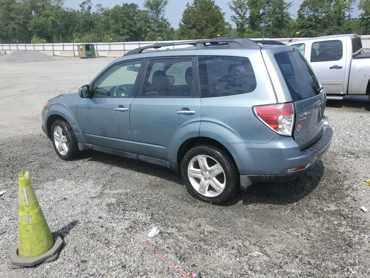 2010 Subaru Forester 2.5X Premium - Фото 2
