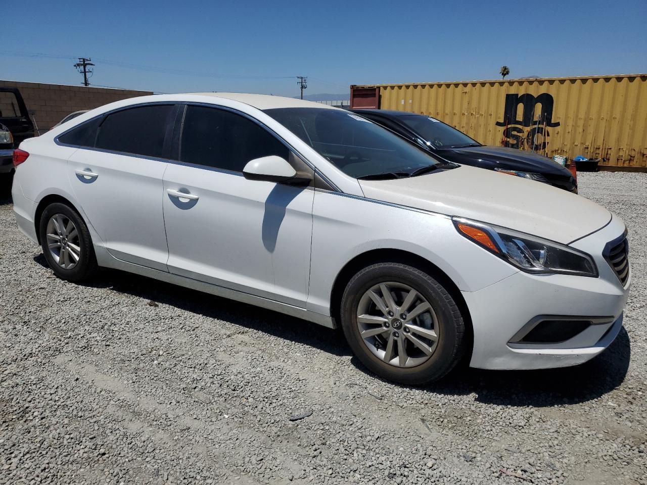 2017 Hyundai Sonata Se - Image 4