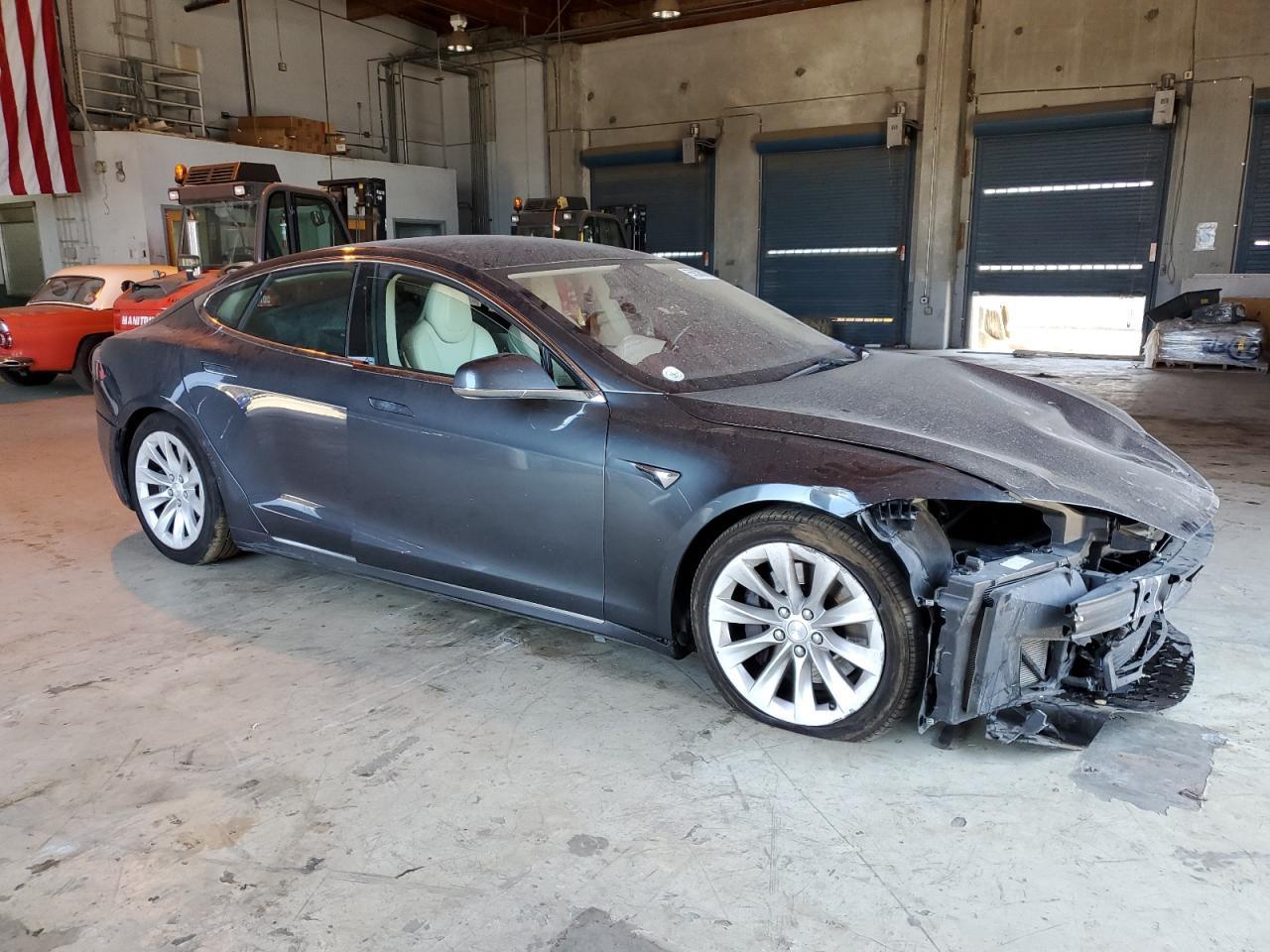 2018 Tesla Model S - Image 4