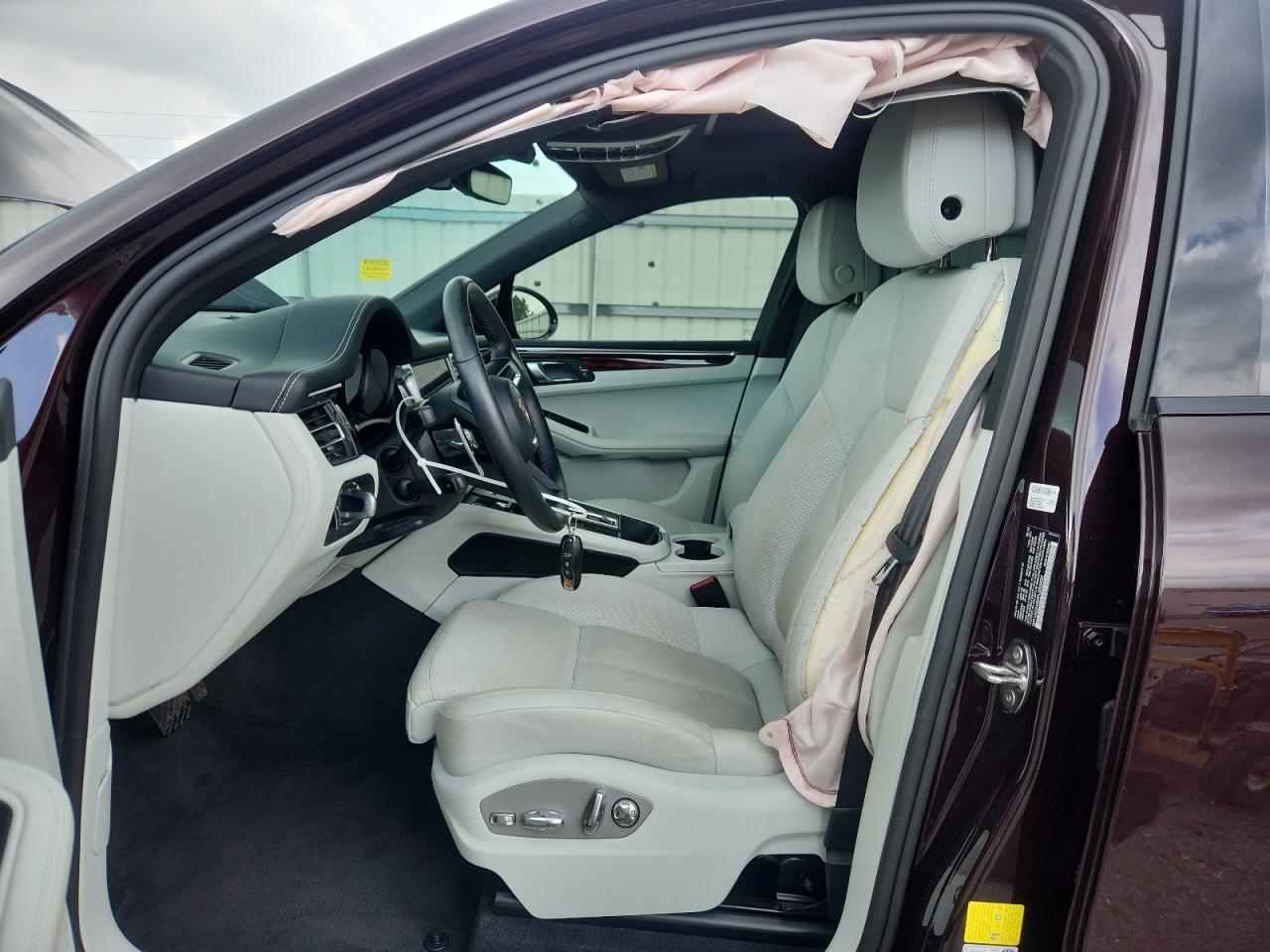 2023 Porsche Macan S - Image 7