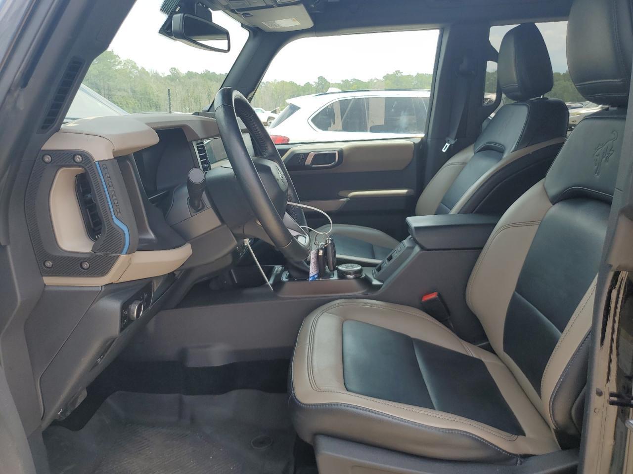 2023 Ford Bronco Base - Фото 7