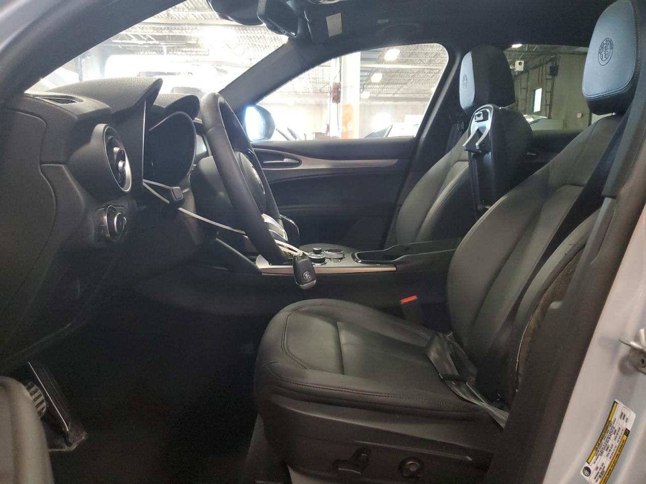 2024 Alfa Romeo Stelvio Ti - Фото 7