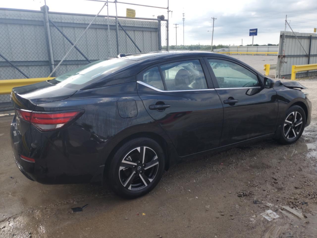 2025 Nissan Sentra Sv - Фото 3