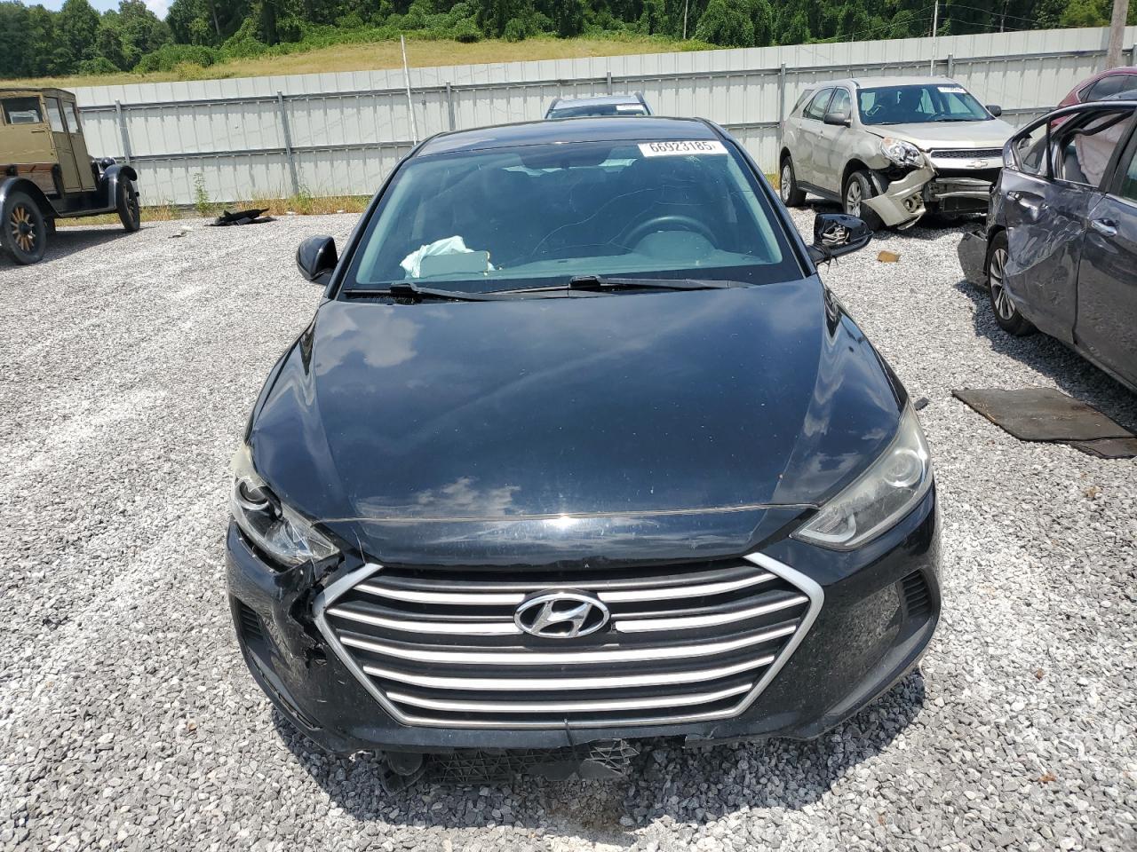 2017 Hyundai Elantra Se - Фото 5