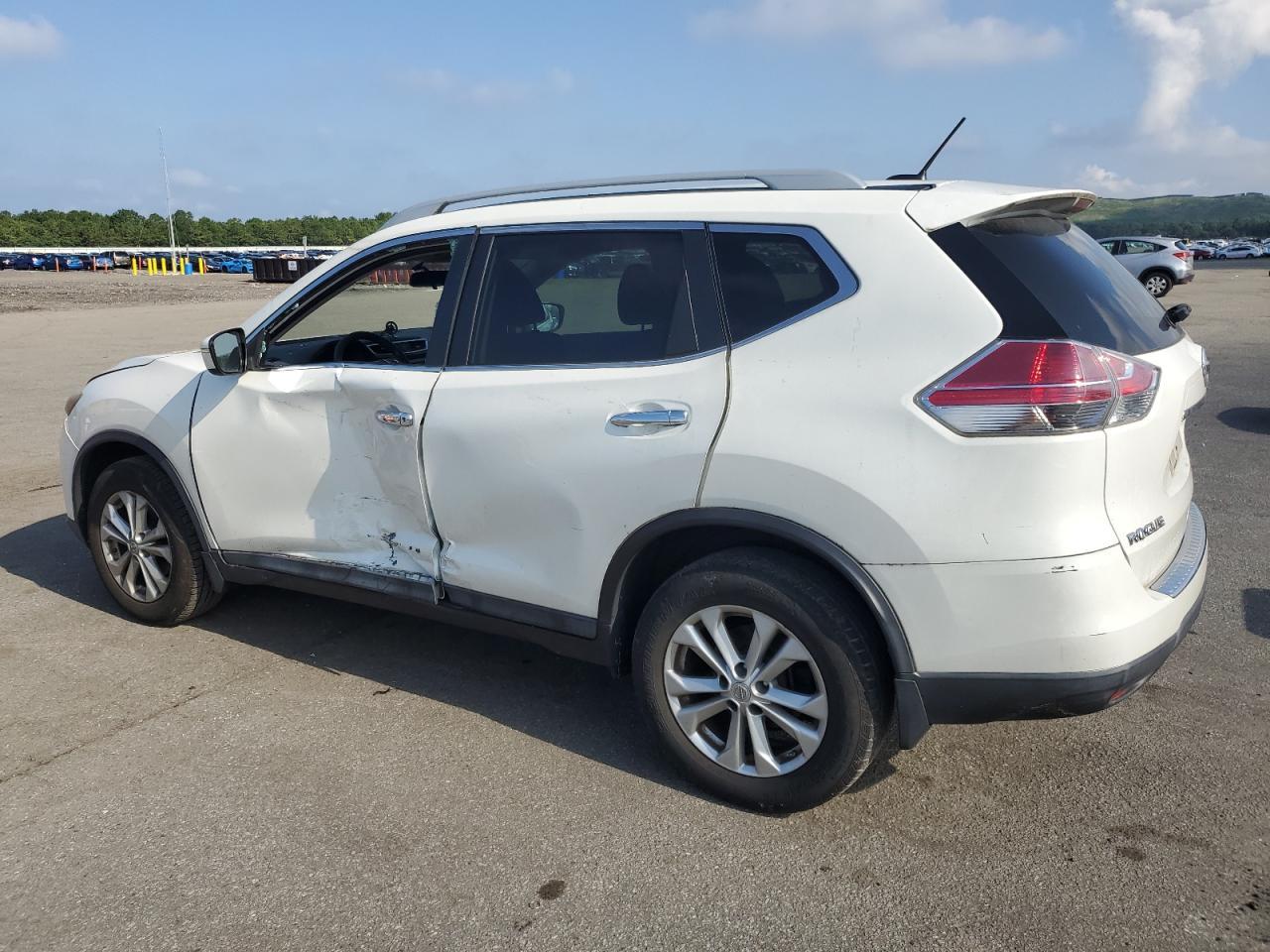 2014 Nissan Rogue S - Фото 2