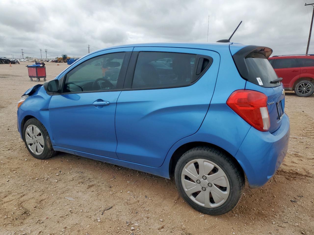 2018 Chevrolet Spark Ls - Фото 2