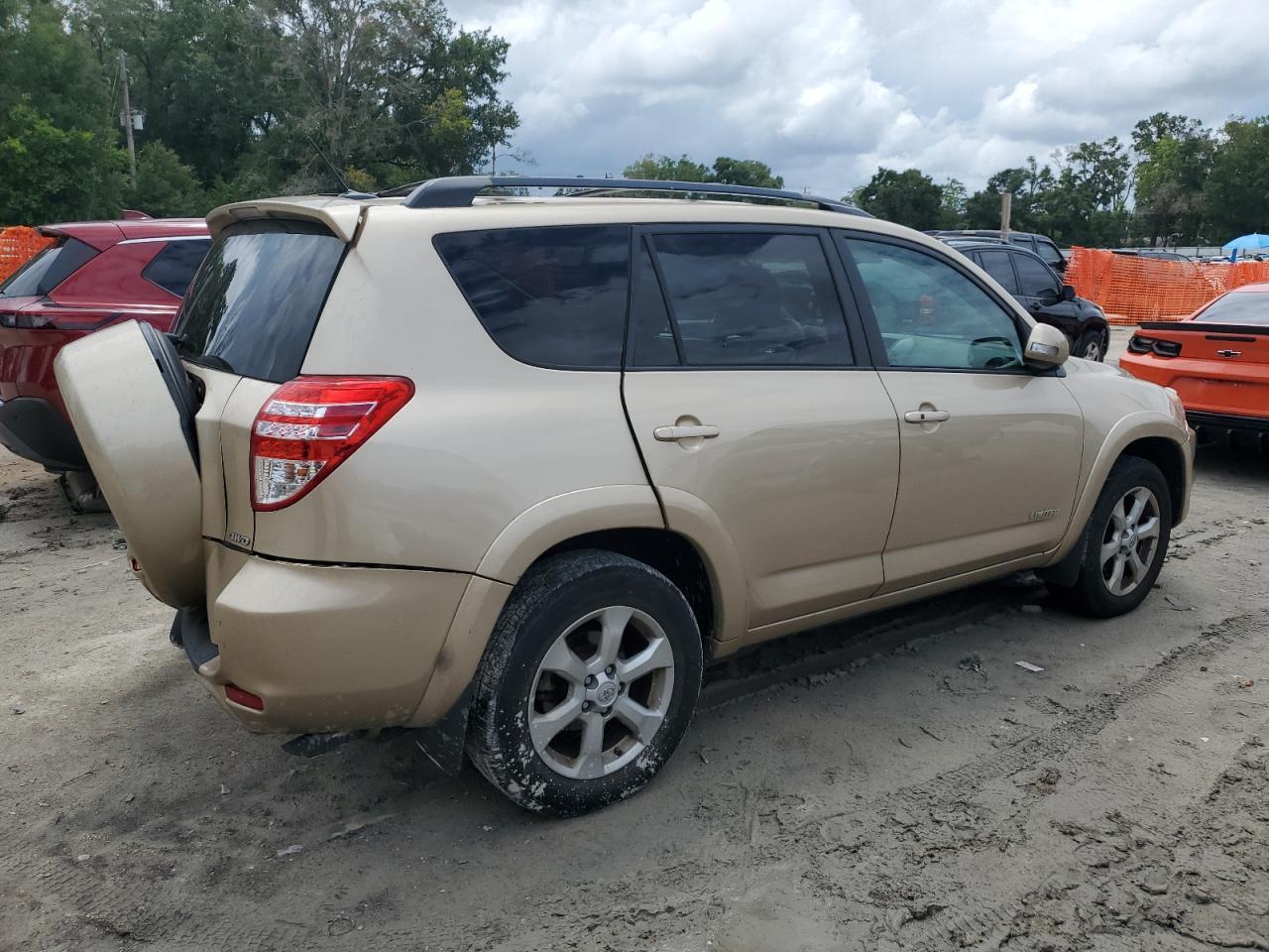 2010 Toyota Rav4 Limited - Image 3