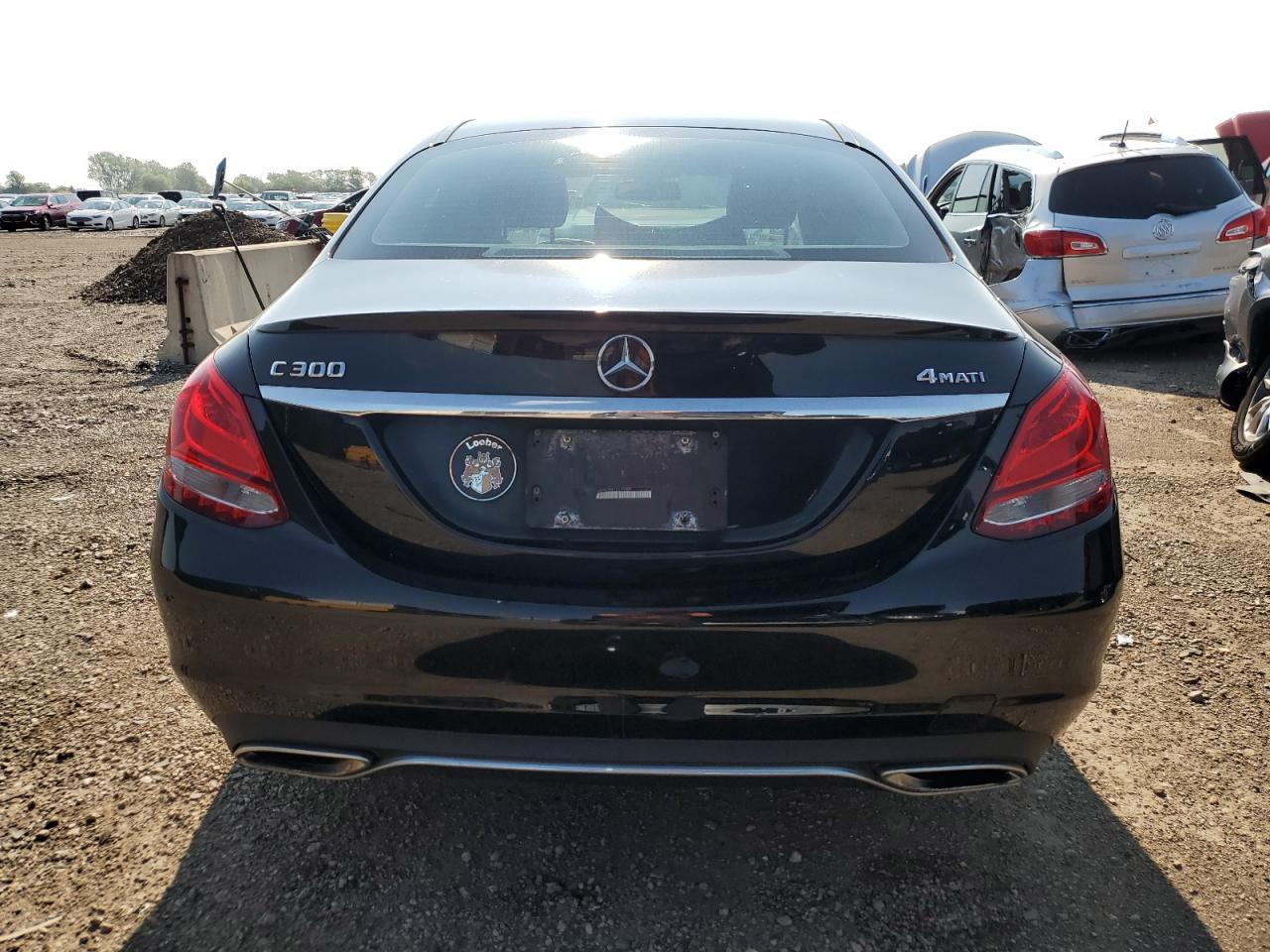 2016 Mercedes-Benz C 300 4Matic - Image 6