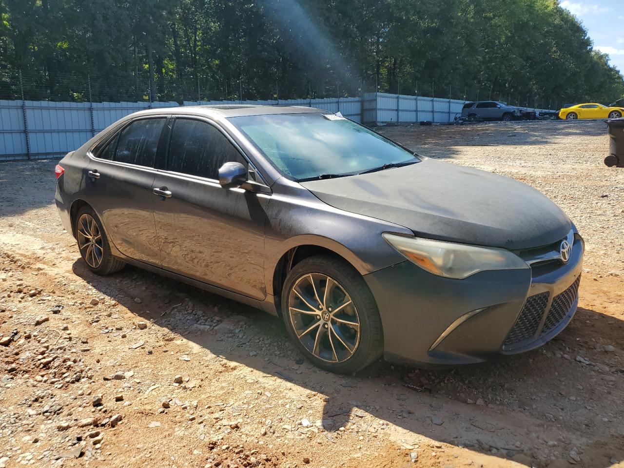 2015 Toyota Camry Le - Фото 4
