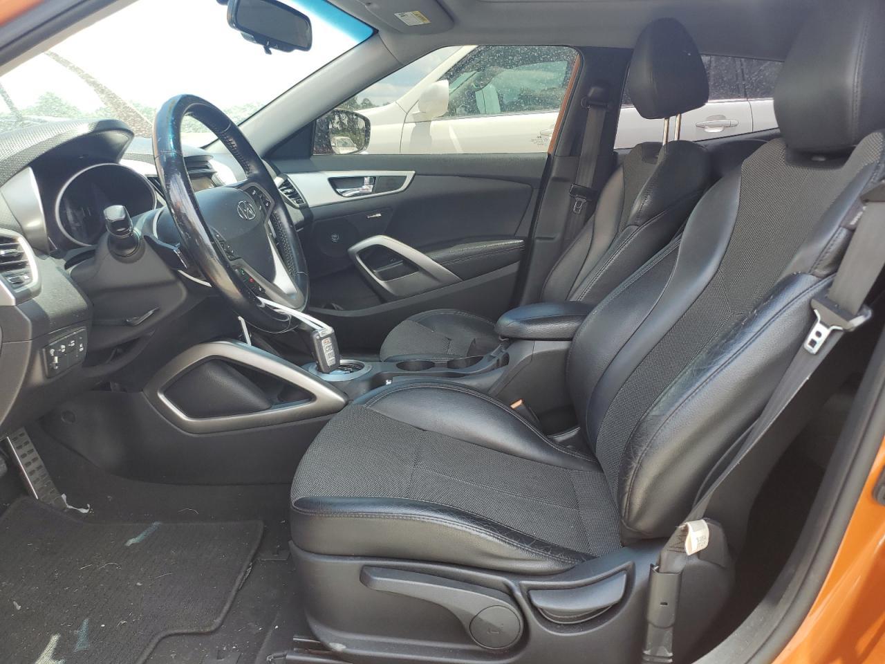 2014 Hyundai Veloster - Фото 7