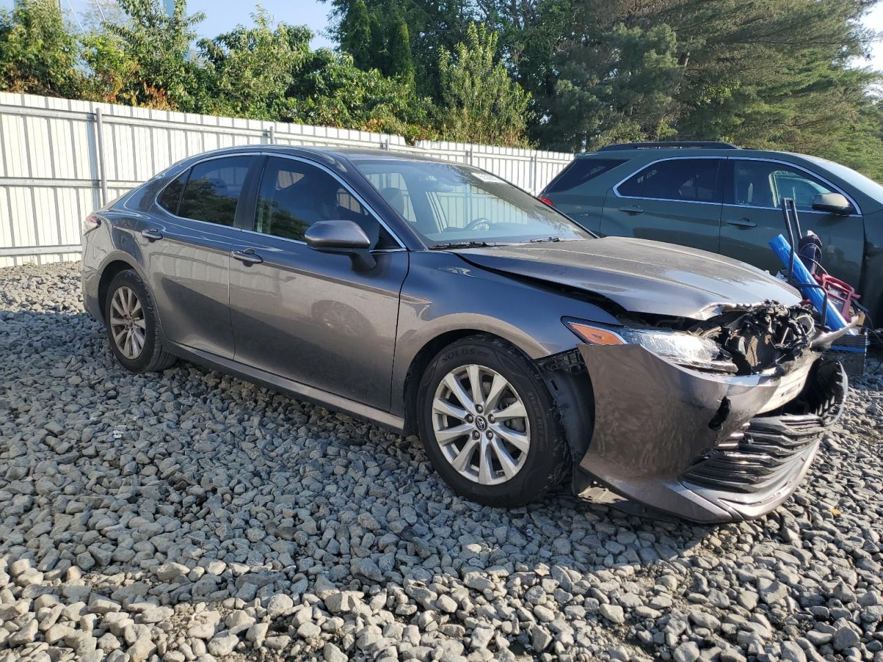 2019 Toyota Camry L - Image 4