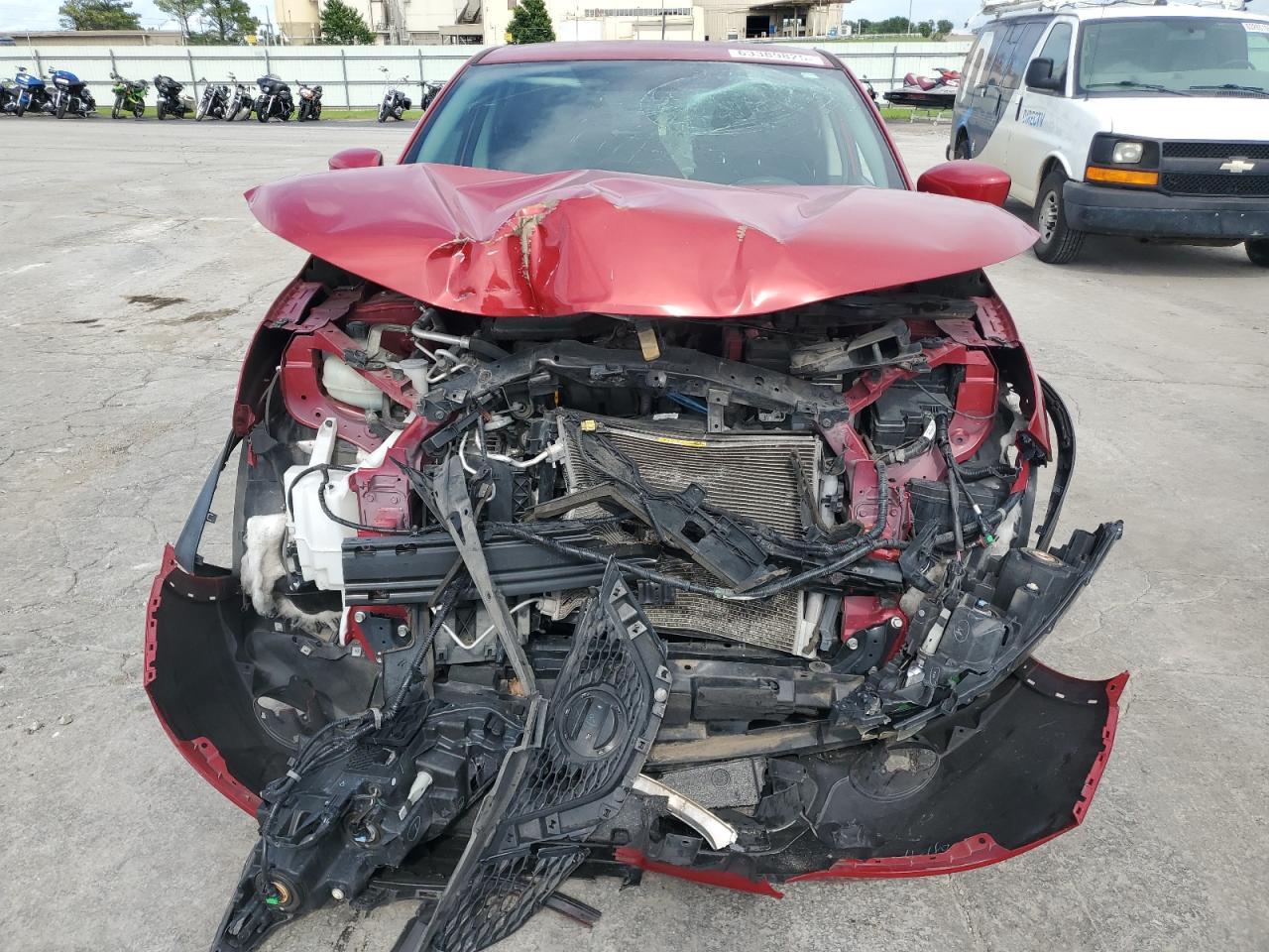 2017 Nissan Rogue Sport S - Фото 5