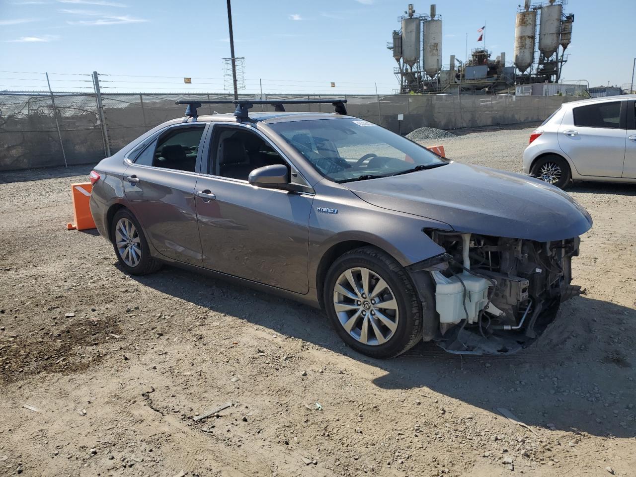 2017 Toyota Camry Hybrid - Фото 4
