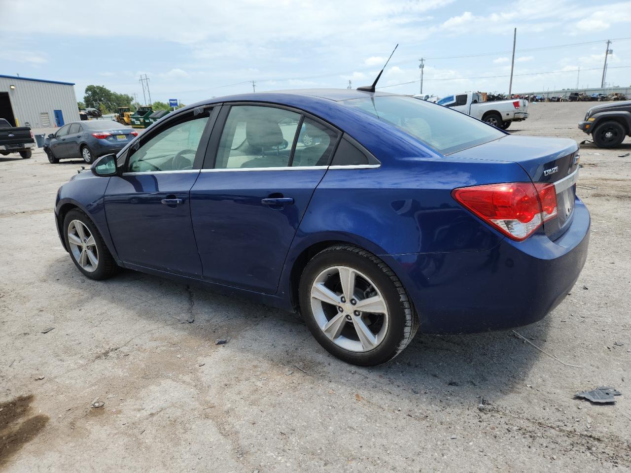 2013 Chevrolet Cruze Lt - Фото 2