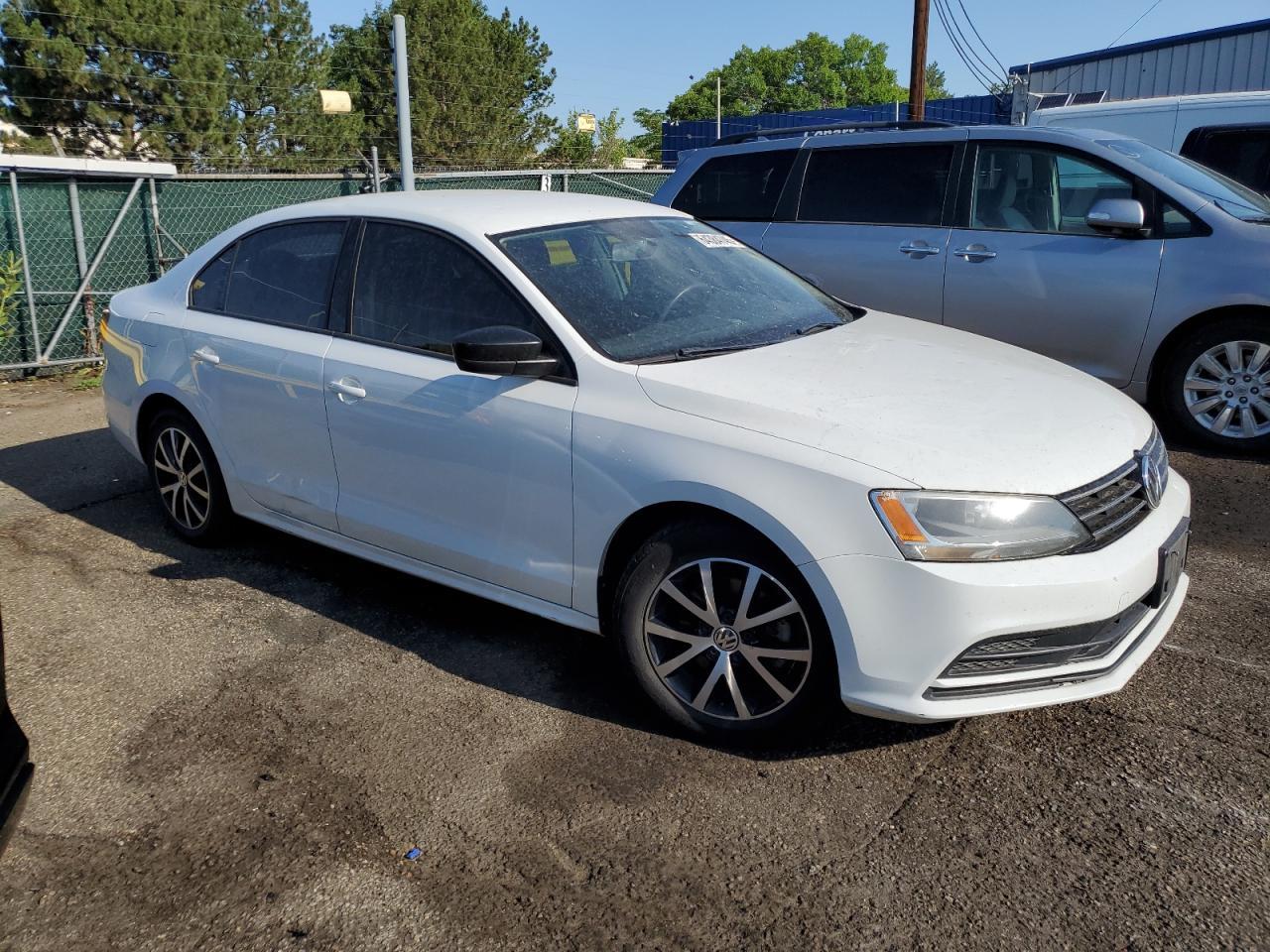 2016 Volkswagen Jetta Se - Фото 4