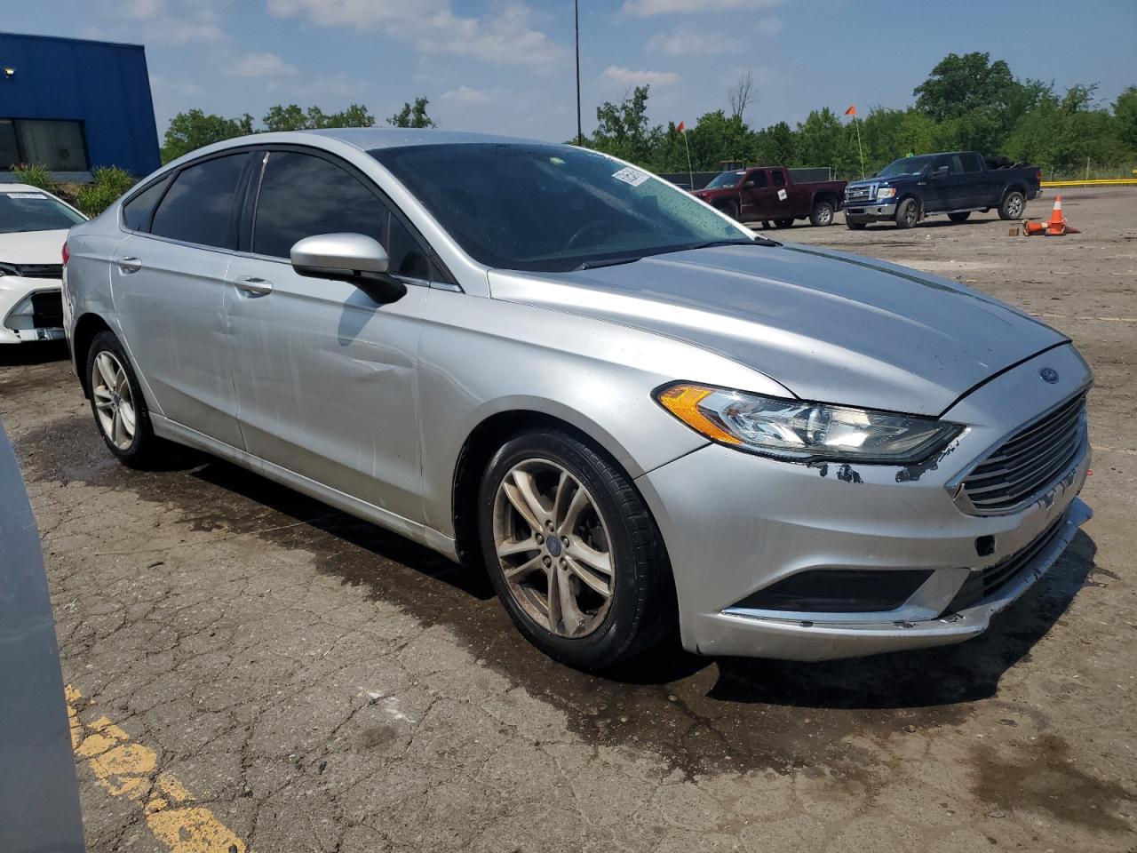 2018 Ford Fusion Se - Фото 4