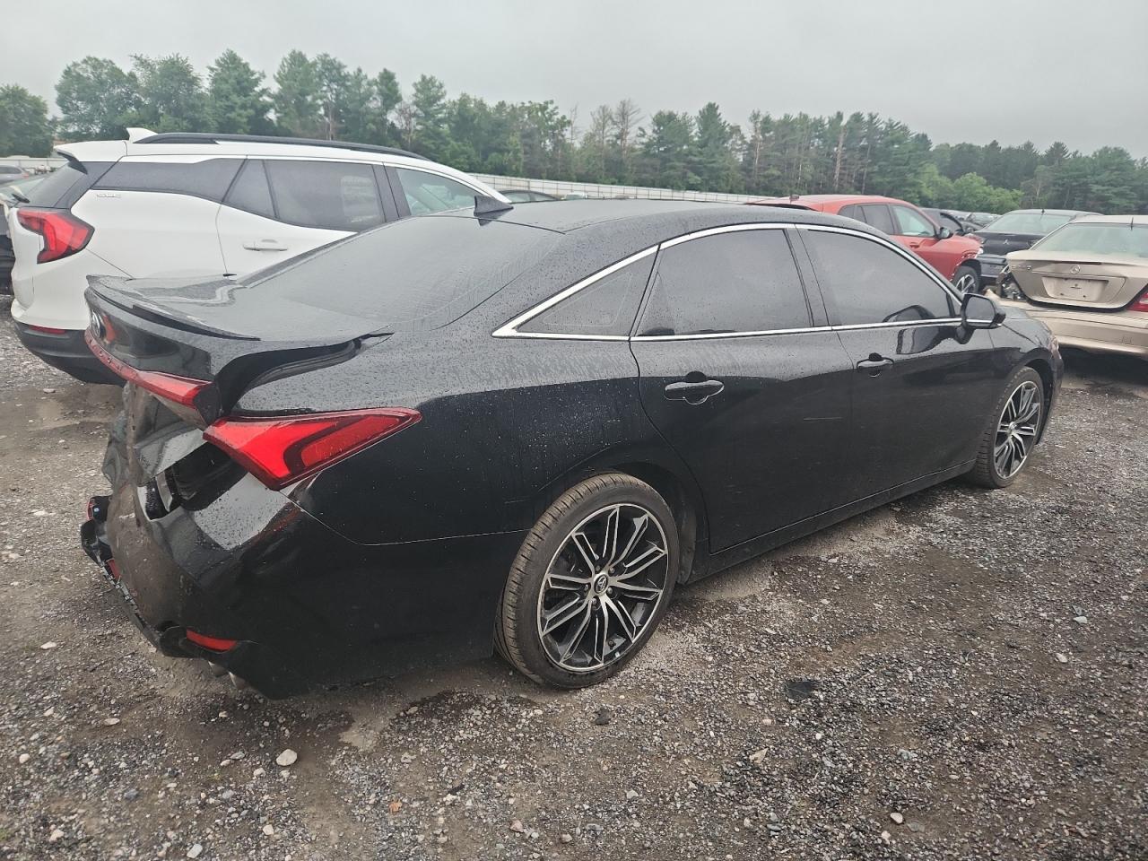 2019 Toyota Avalon Xle - Фото 3