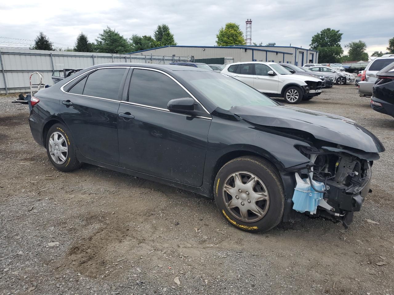 2015 Toyota Camry Le - Фото 4