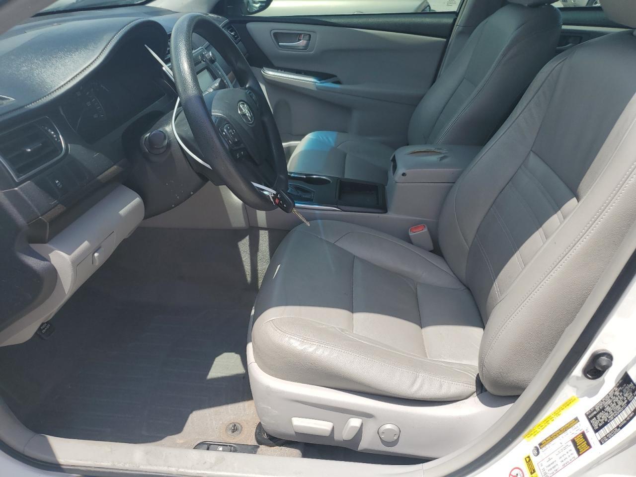 2015 Toyota Camry Le - Image 7