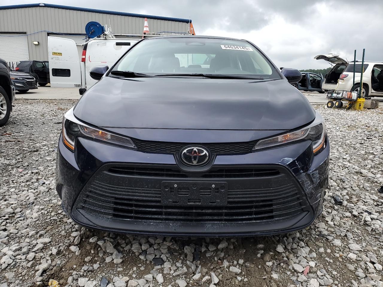 2025 Toyota Corolla Le - Фото 5